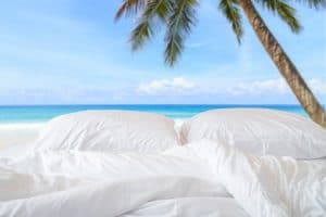 Read more about the article How to clean and refresh your mattress with natural products